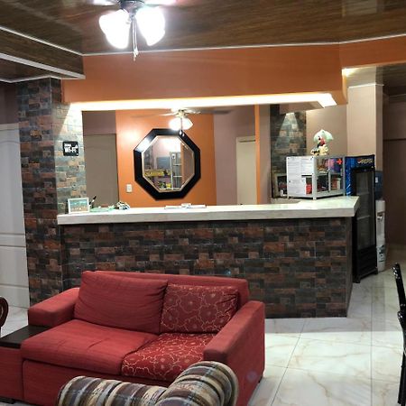 סן פדרו סולה Hotel Guest House Inn מראה חיצוני תמונה