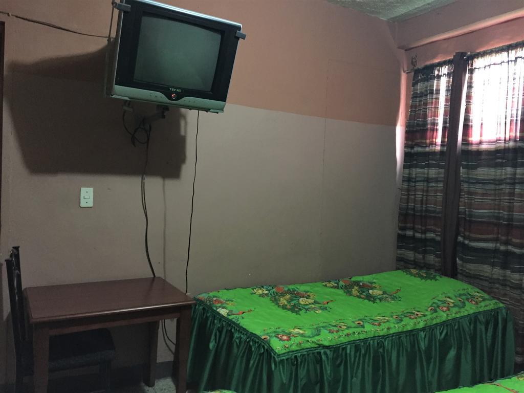 סן פדרו סולה Hotel Guest House Inn מראה חיצוני תמונה