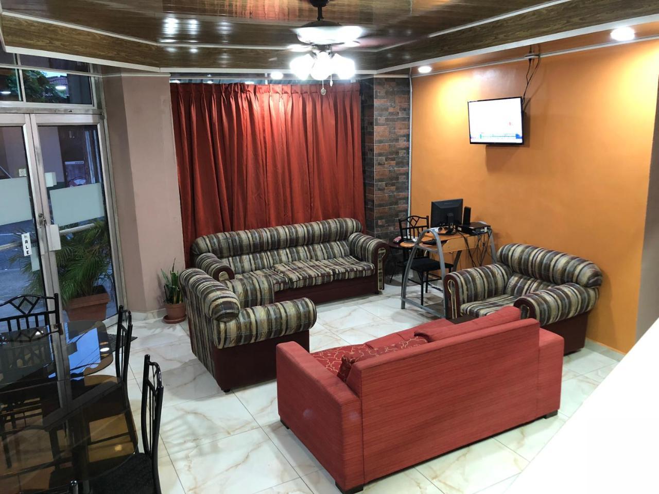סן פדרו סולה Hotel Guest House Inn מראה חיצוני תמונה