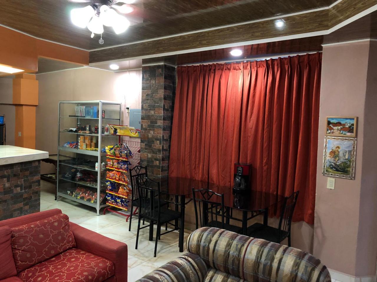סן פדרו סולה Hotel Guest House Inn מראה חיצוני תמונה