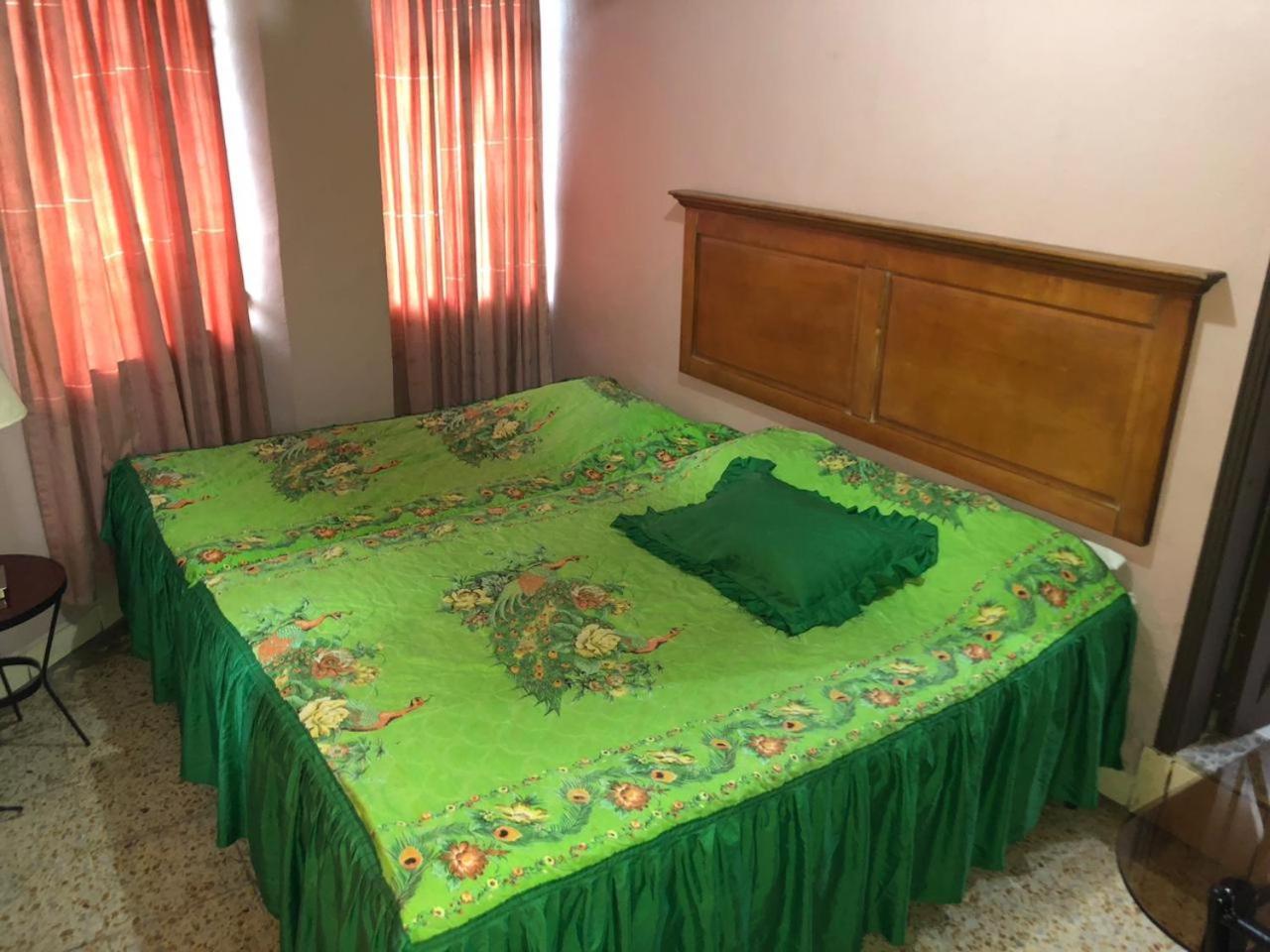 סן פדרו סולה Hotel Guest House Inn מראה חיצוני תמונה