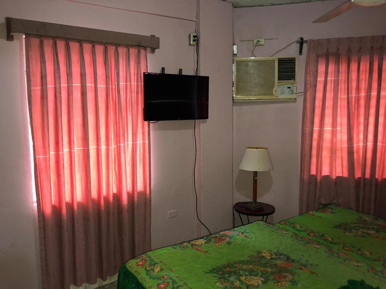 סן פדרו סולה Hotel Guest House Inn מראה חיצוני תמונה